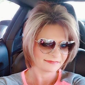 Meet your Posher, Melinda